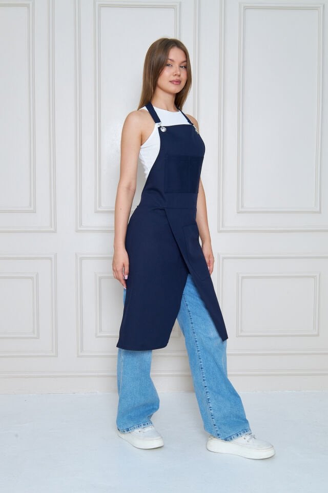 Unisex Sanatçı Önlüğü – Pamuklu, Cepli, Ayarlanabilir Askılı – Bahçıvan, Ressam, Öğretmen Önlüğü