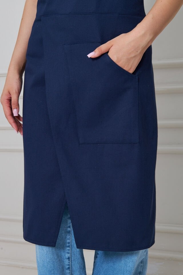 Unisex Sanatçı Önlüğü – Pamuklu, Cepli, Ayarlanabilir Askılı – Bahçıvan, Ressam, Öğretmen Önlüğü